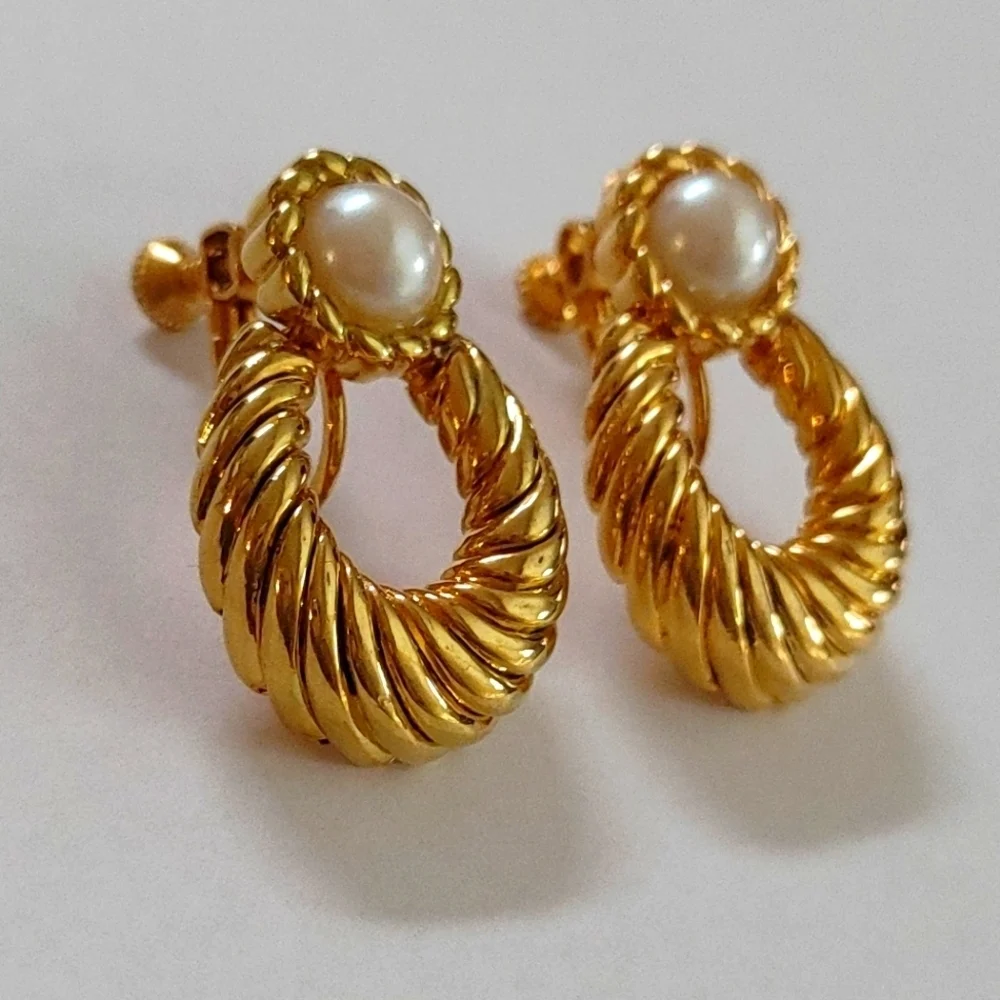 Vintage Napier Gold Loop and Pearl Adjustable Clip Earrings